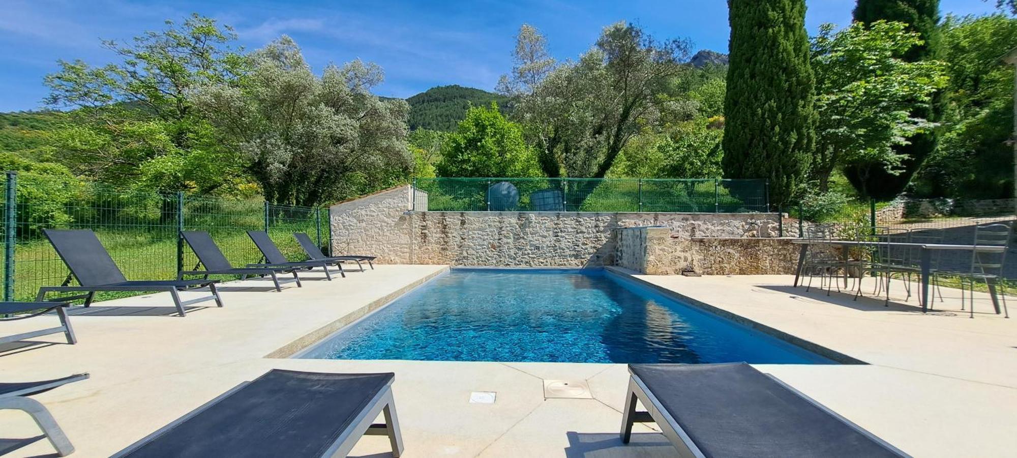Le Mas Des Fontettes, Gite 14 Personnes, Piscine Chauffee, Propriete 5Ha, Barbecue Sahune Exterior photo